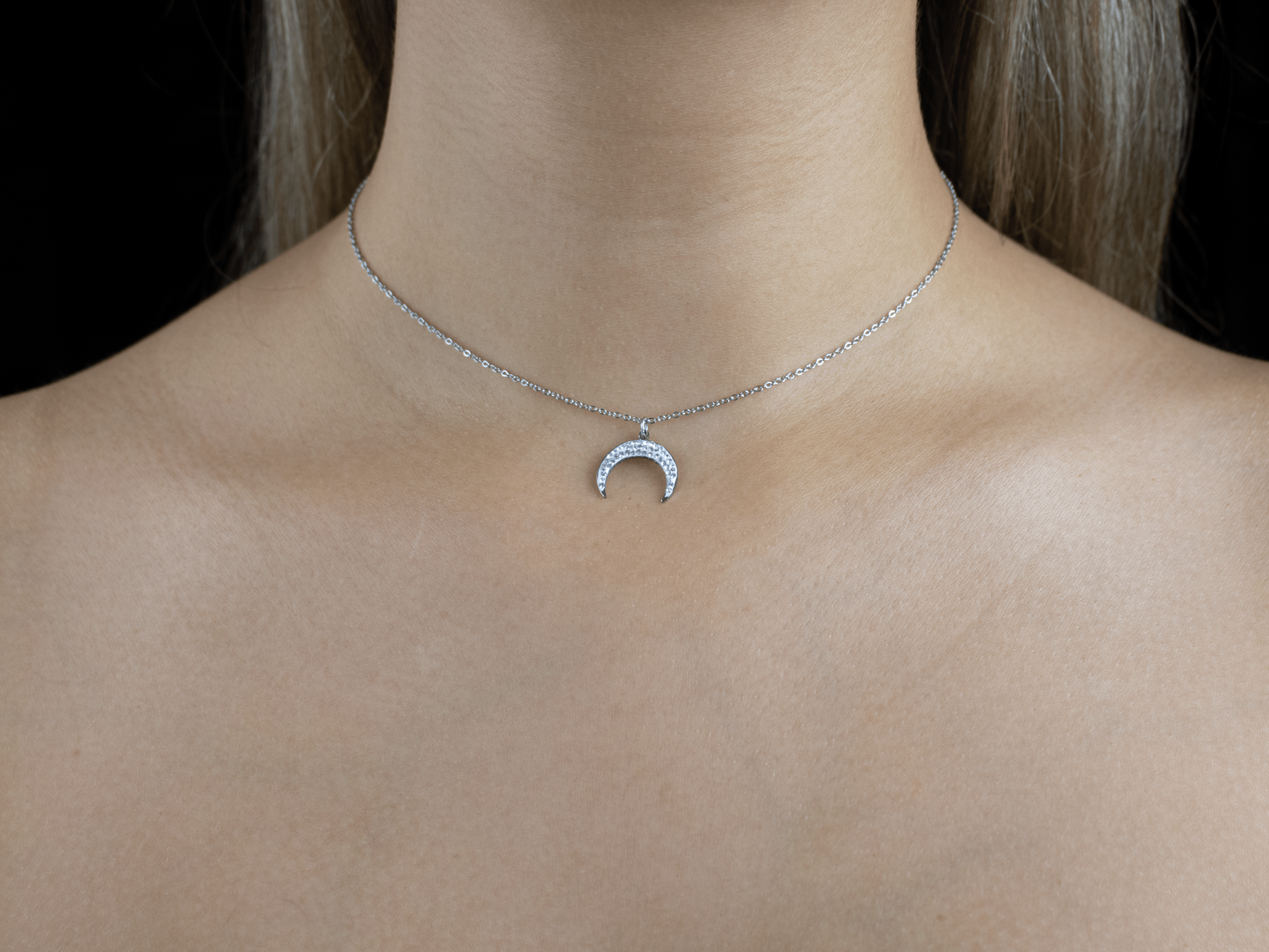 LUNAR FROST | NECKLACE