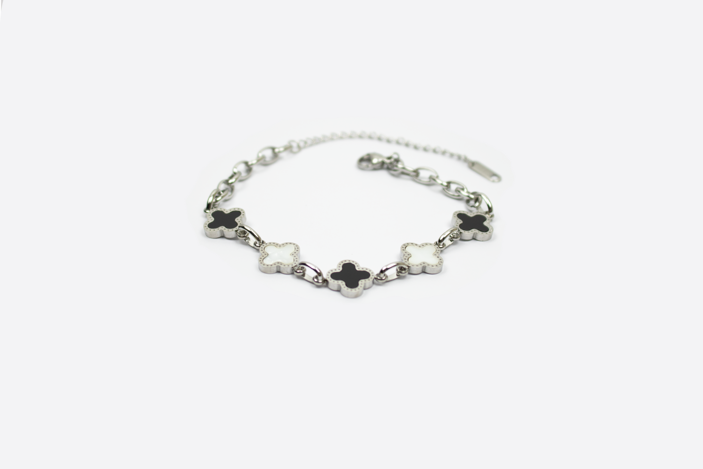 FOUR-LEAF BLACK & SILVER