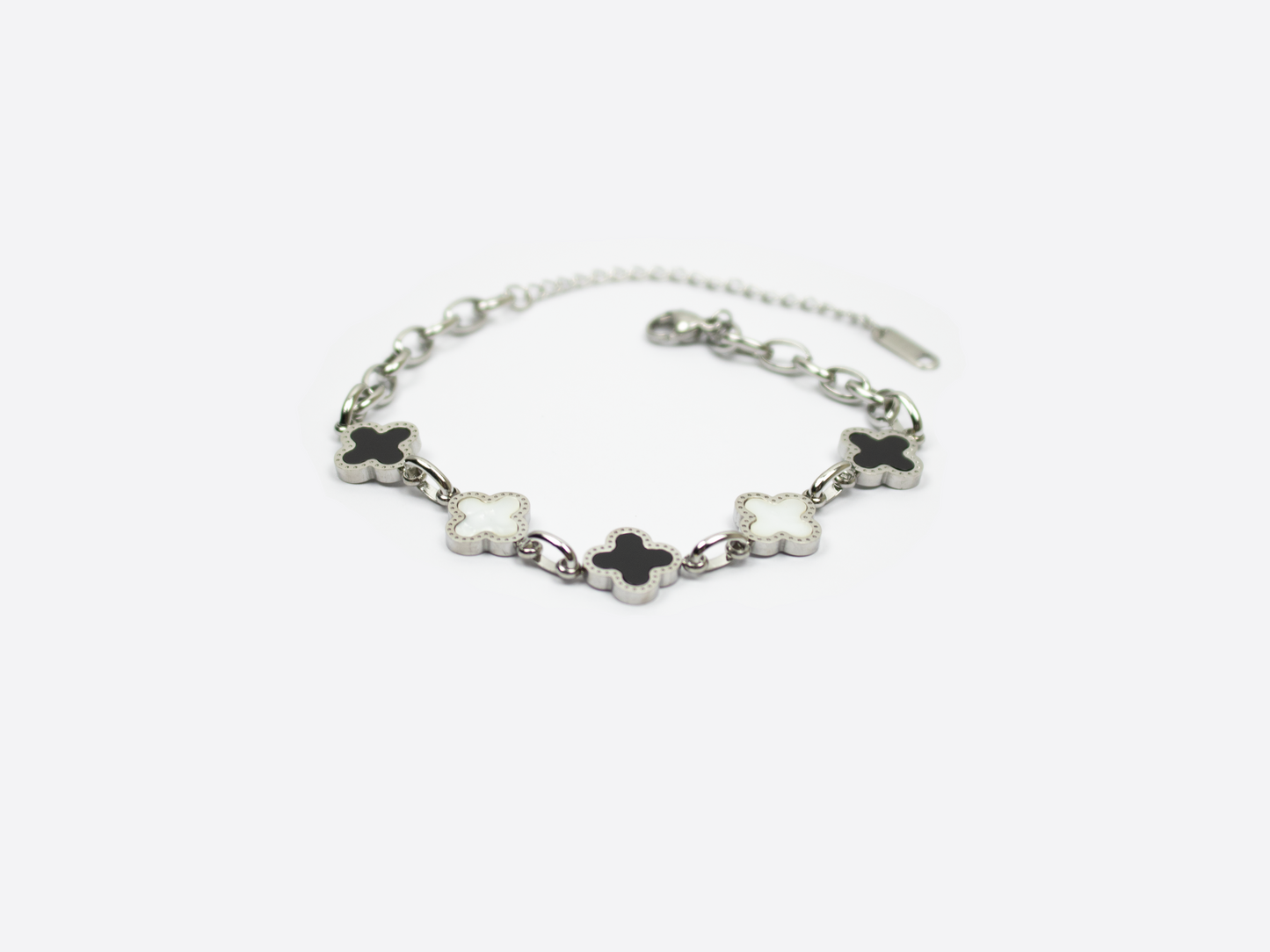 FOUR-LEAF BRACELET | ZEBRA