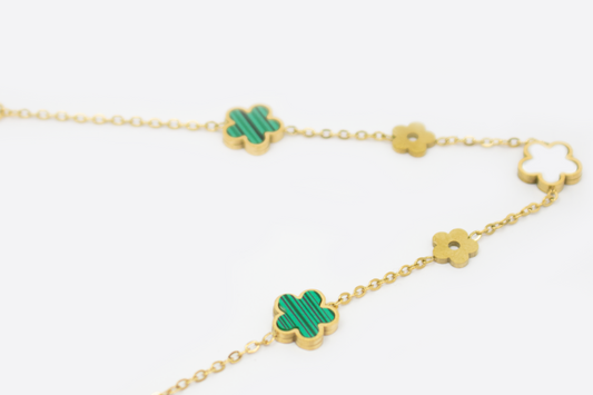 FOUR-LEAF: GREEN CLOVER BRACELET