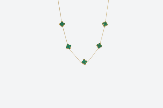 FOUR-LEAF: GREEN CLOVER