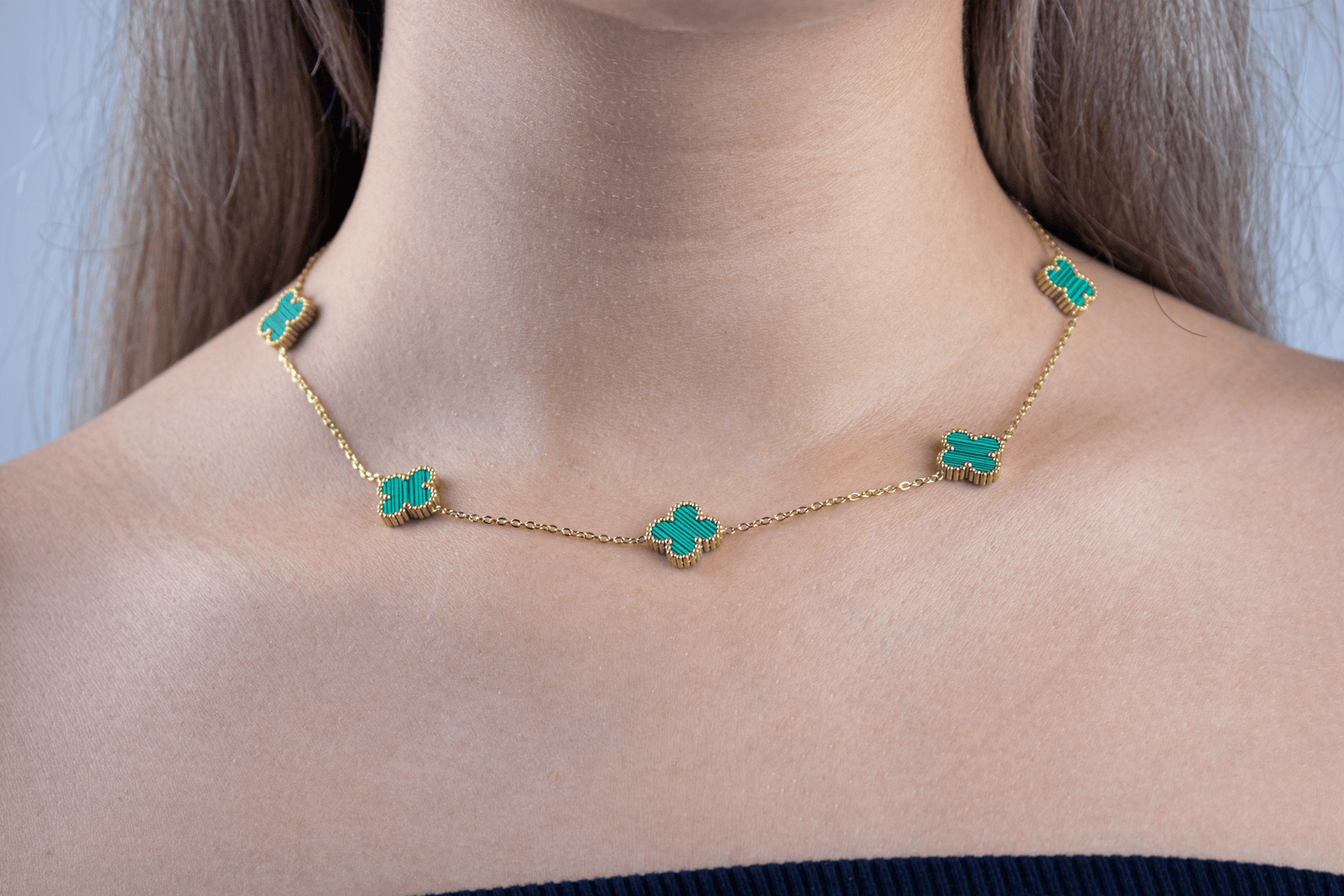 FOUR-LEAF: GREEN CLOVER